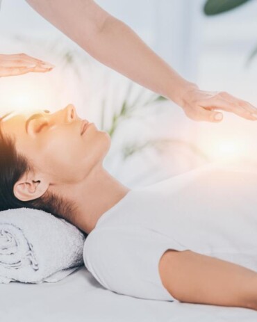 Reiki Healing Session